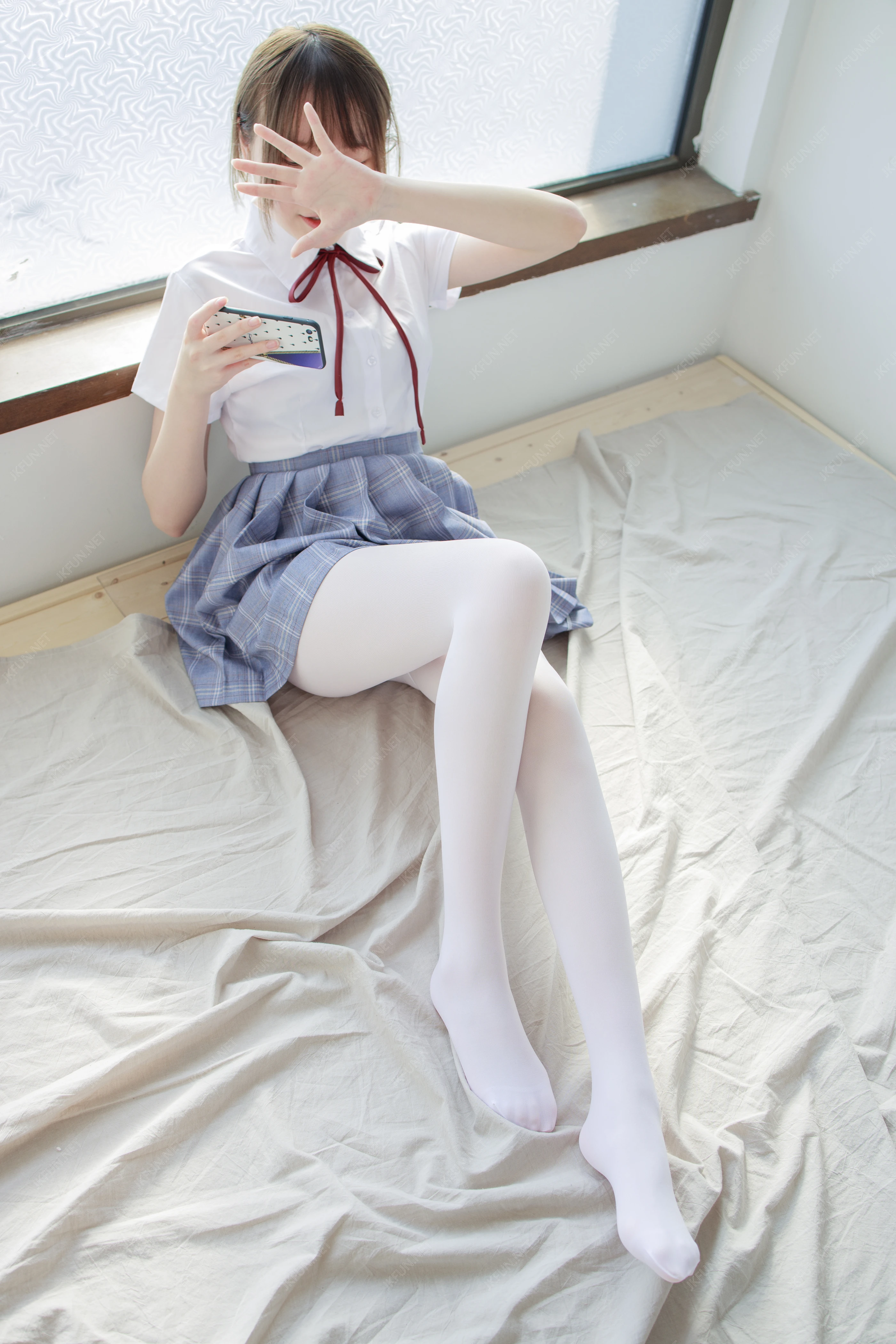森萝财团 [JKFUN-002] Aika 可爱学妹丝足 [230P 1V]插图4
